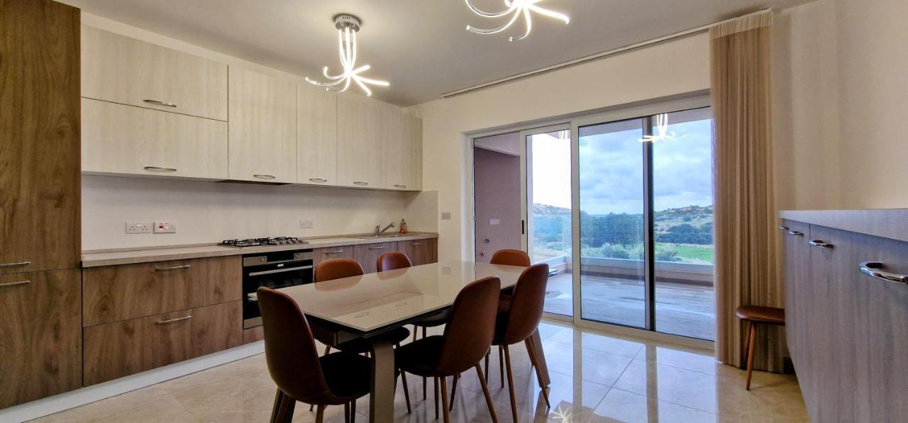 Valley View Qrendi ภายนอก รูปภาพ
